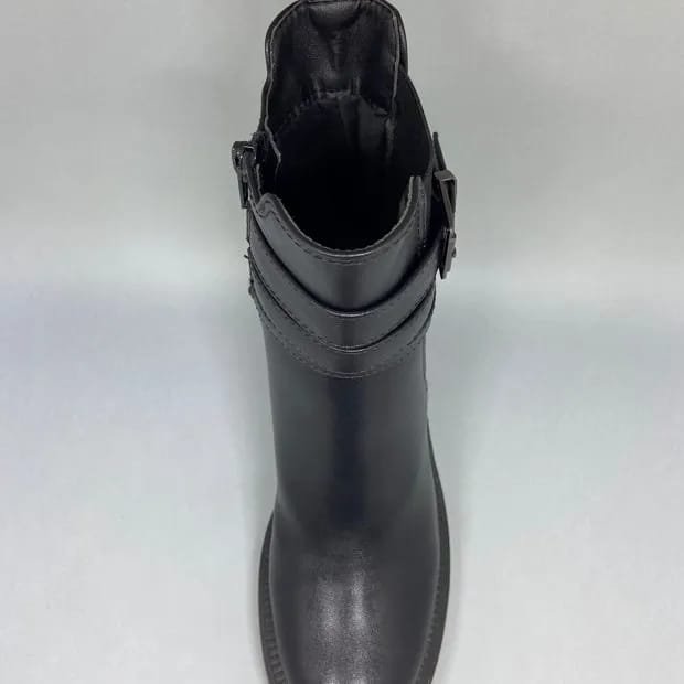 Bota feminina de inverno preta 2