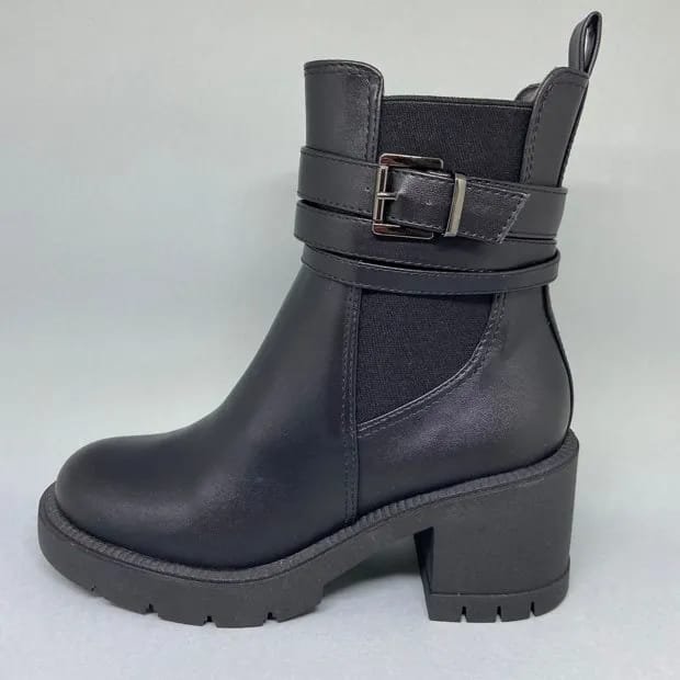 Bota feminina de inverno preta 7
